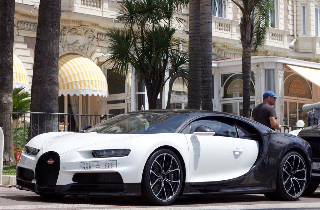 Bugatti Chiron Cannes