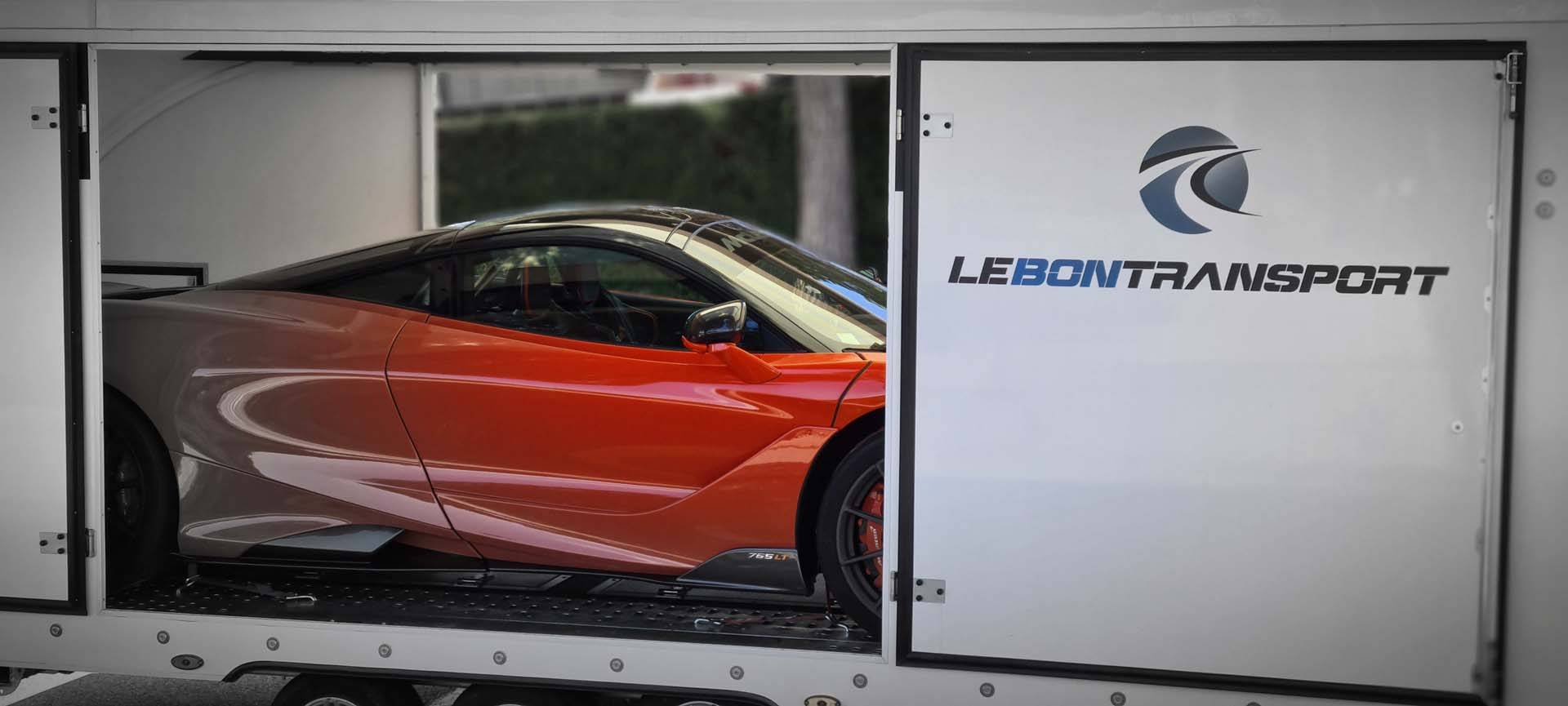 McLaren remorque fermée voiture de sport