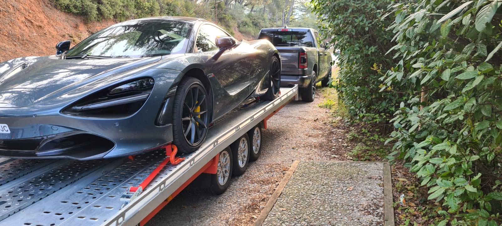 McLaren sur plateau McLaren 720s