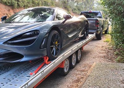 McLaren 720s McLaren sur plateau - Le Bon Transport