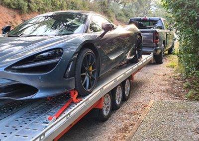 McLaren 720s McLaren sur plateau - Le Bon Transport